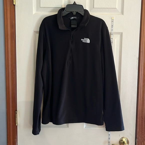 The north face-S-black-lightweight, quarter zip long sleeve, fleece jacket/shirt - Picture 1 of 9